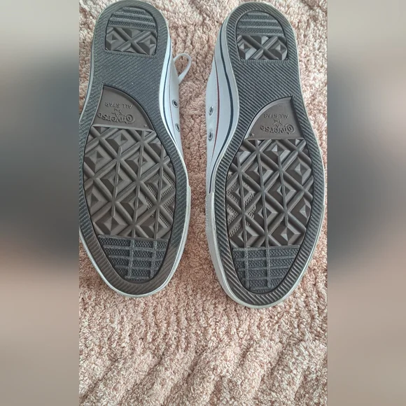 Converse White Low-Top Sneakers Mens Size 9.5.  Womens Size 11.5 - Picture 10 of 10